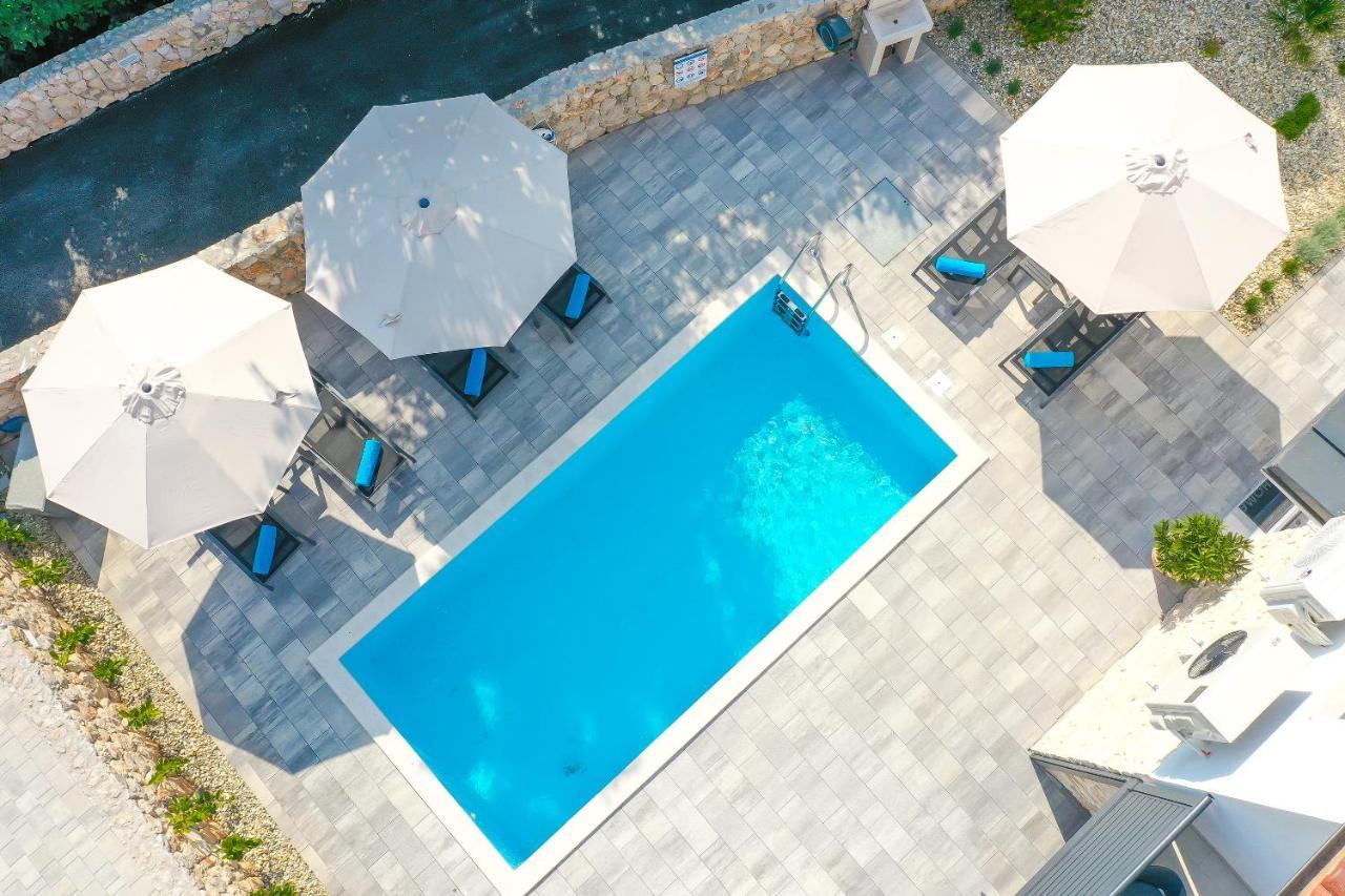 Kaoru Brand New With A Heated Swimming Pool *