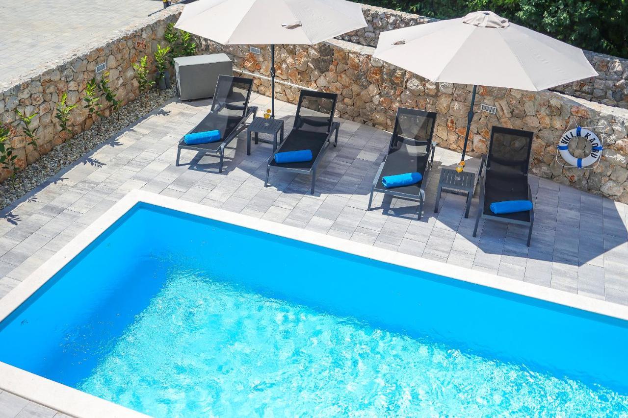 Kaoru Brand New With A Heated Swimming Pool Villa *