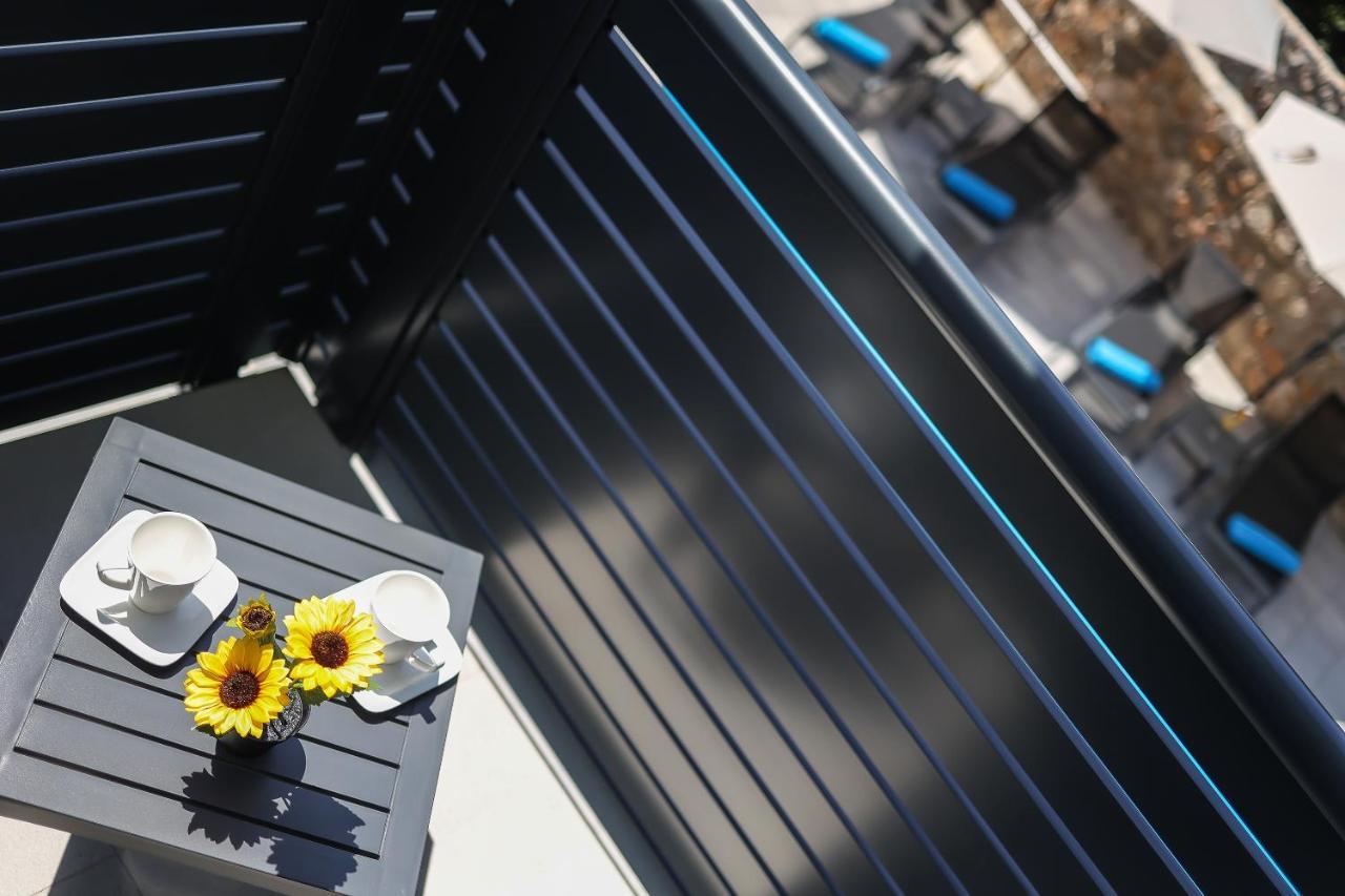 Kaoru Brand New With A Heated Swimming Pool Villa *