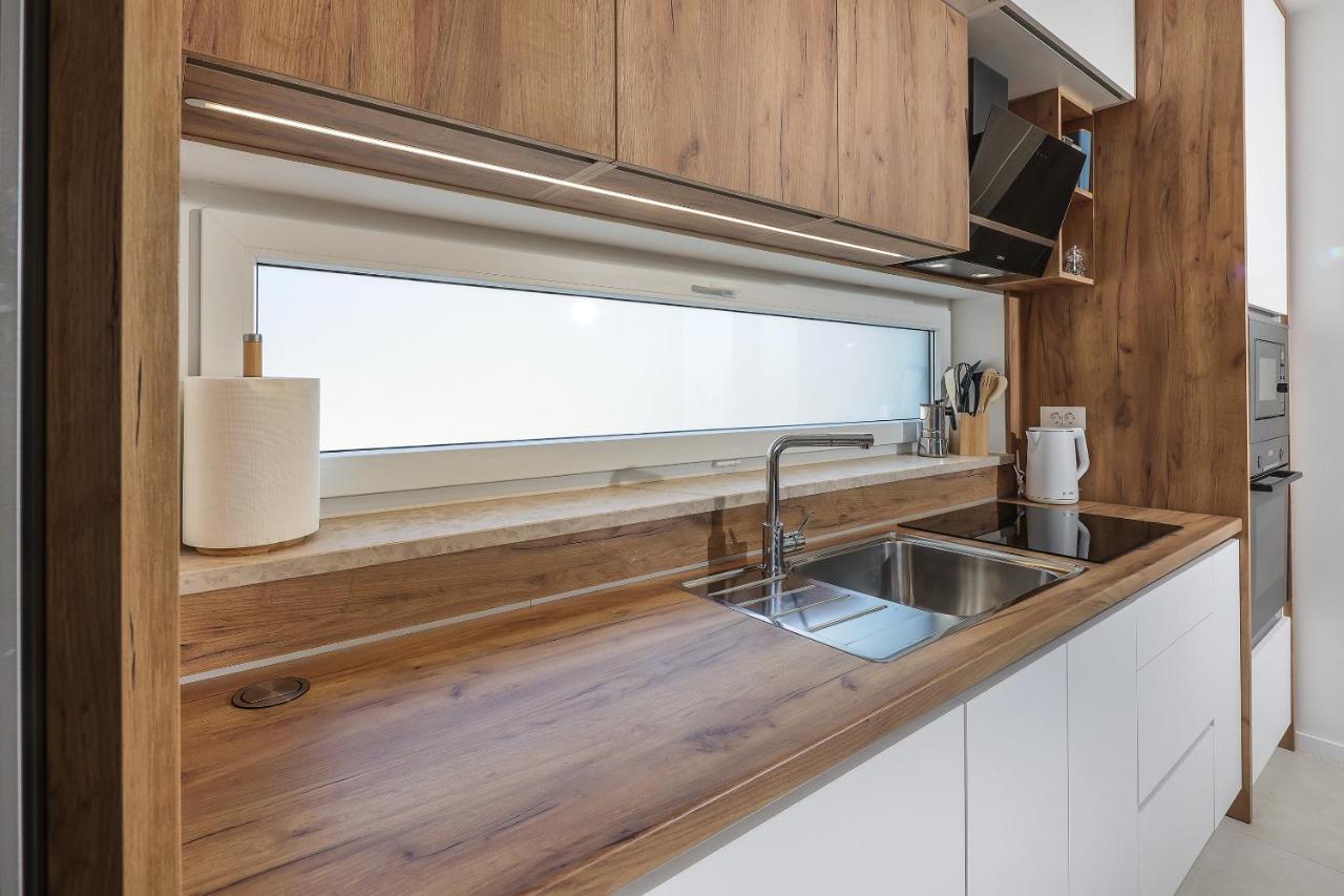Kaoru Brand New With A Heated Swimming Pool * Malinska
